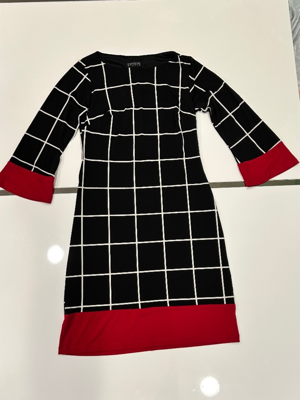 Fitted Chic Black and White Windowpane Stretch Dress Bold Red Cuffs and Hem